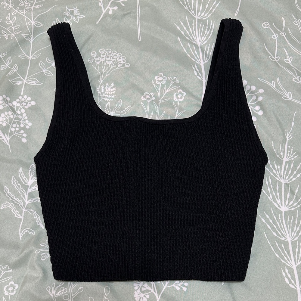 Aritzia Black Ribbed Knit Tank Top